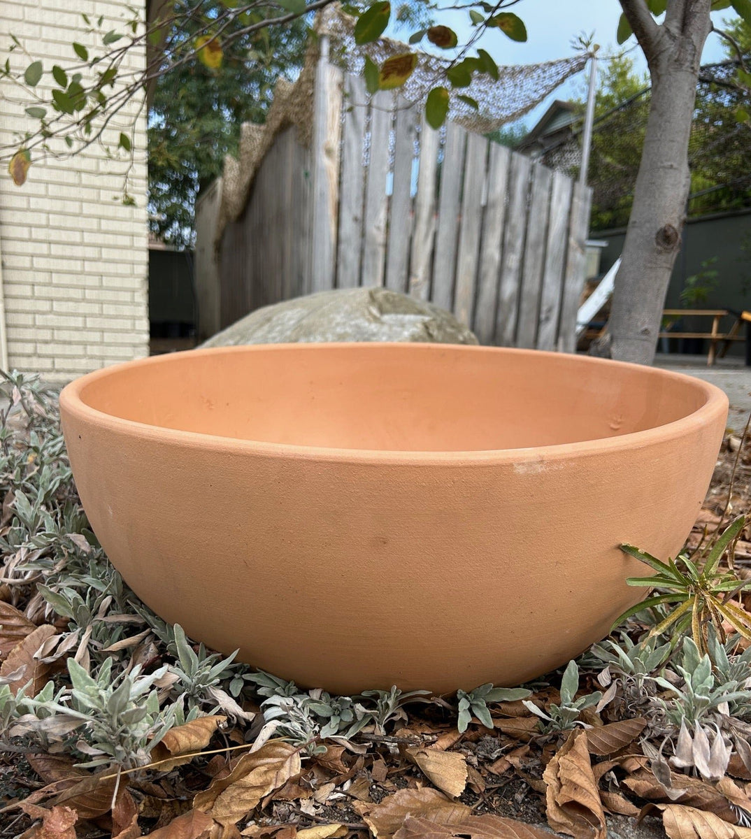 hose planter pot 21” Hose Pot