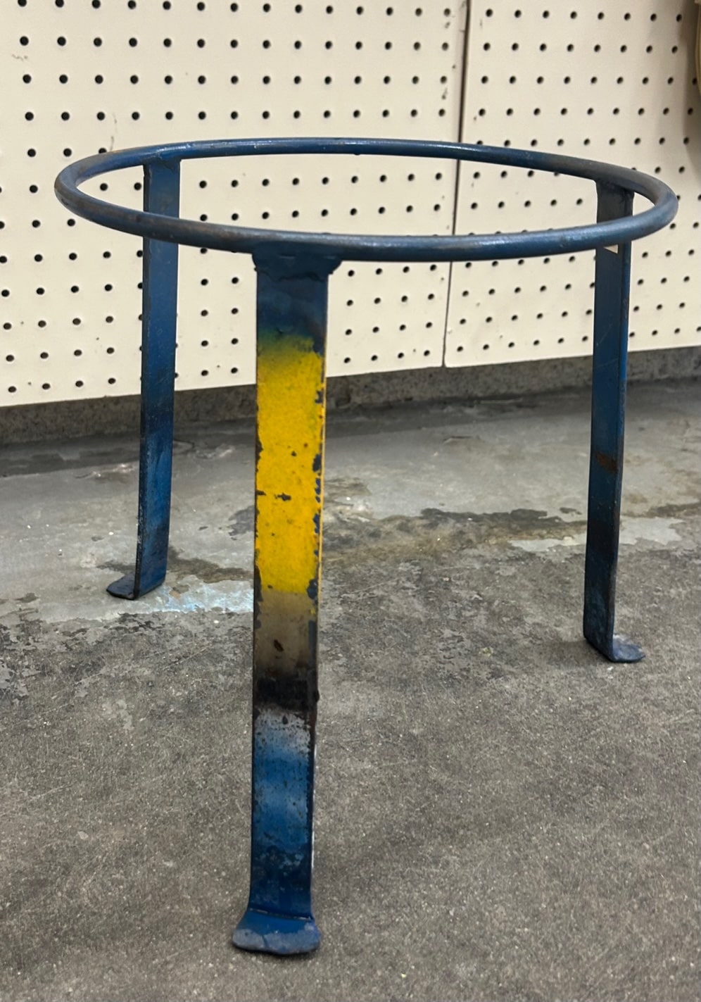 Reclaimed Steel Metal Plant Stand