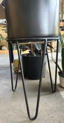 Hair Pin Metal Pot Stand