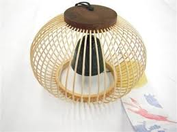 Miyabi Andon Bamboo Wind Chime shaped like a Balloon