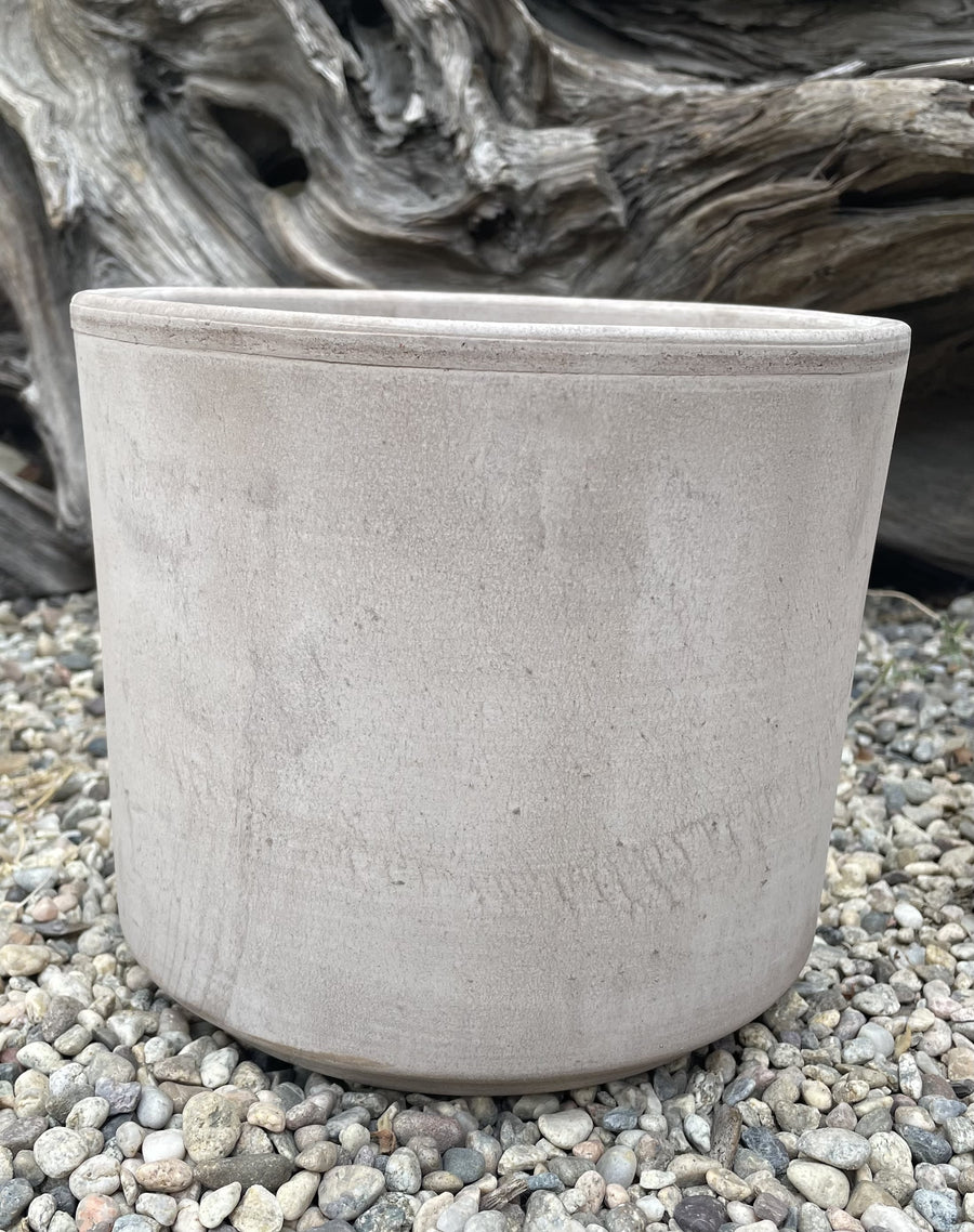 Graphite Clay Pot 8.5 x 6.75"