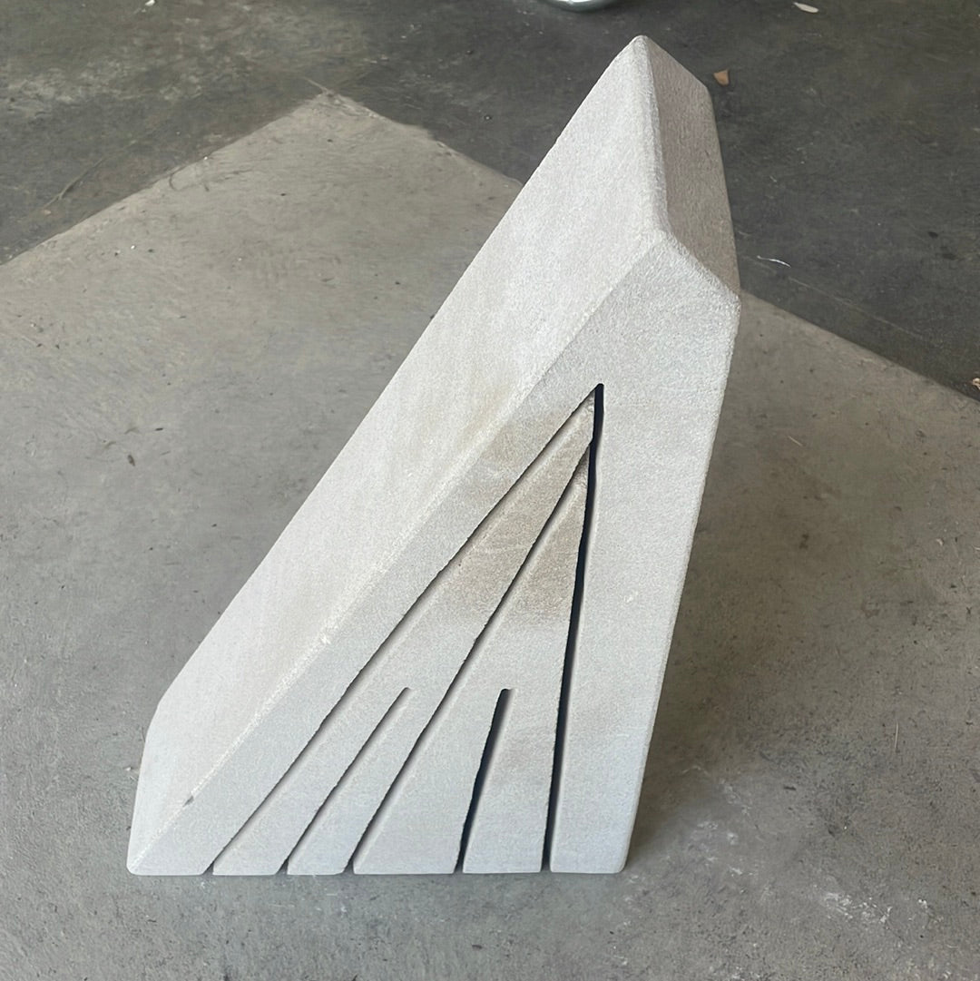 Triangle - Limestone – Plant Material
