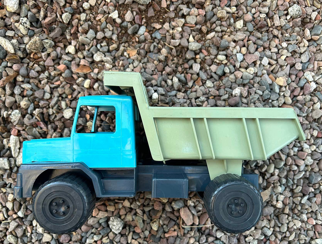 Dan Toy Blue Marine Dump Truck, 11" long