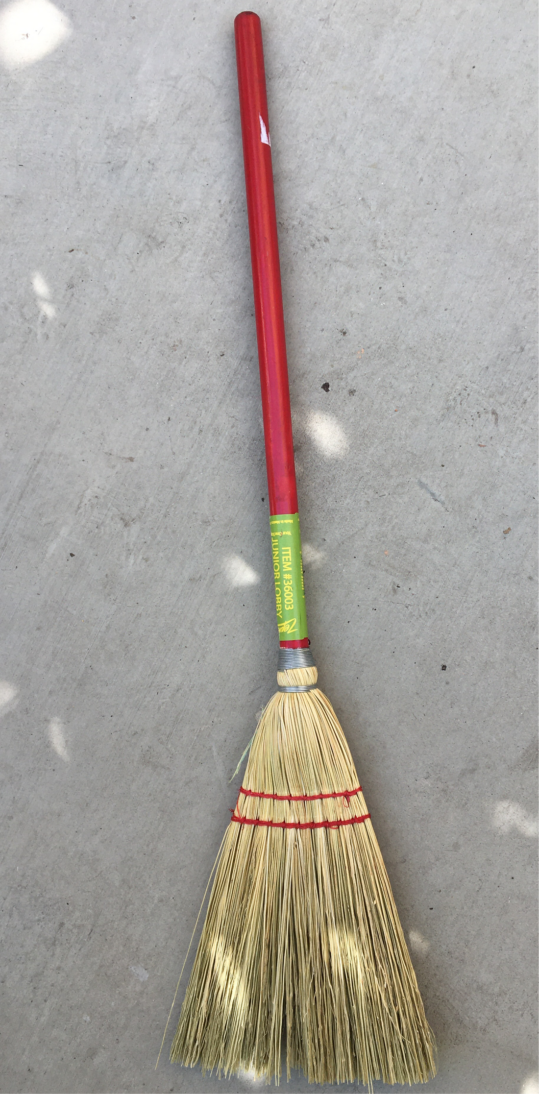 Zephyr Natural Fiber Broom