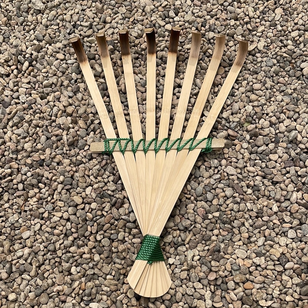Bamboo Hand Rake – Plant Material